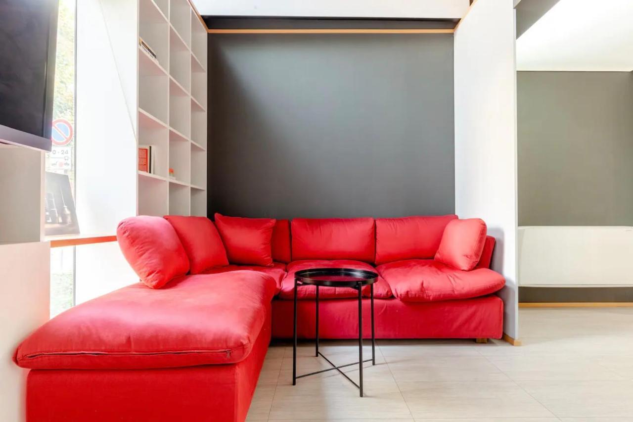 Design Spacious Loft In Navigli - Hosted By Sweetstay 米兰 外观 照片