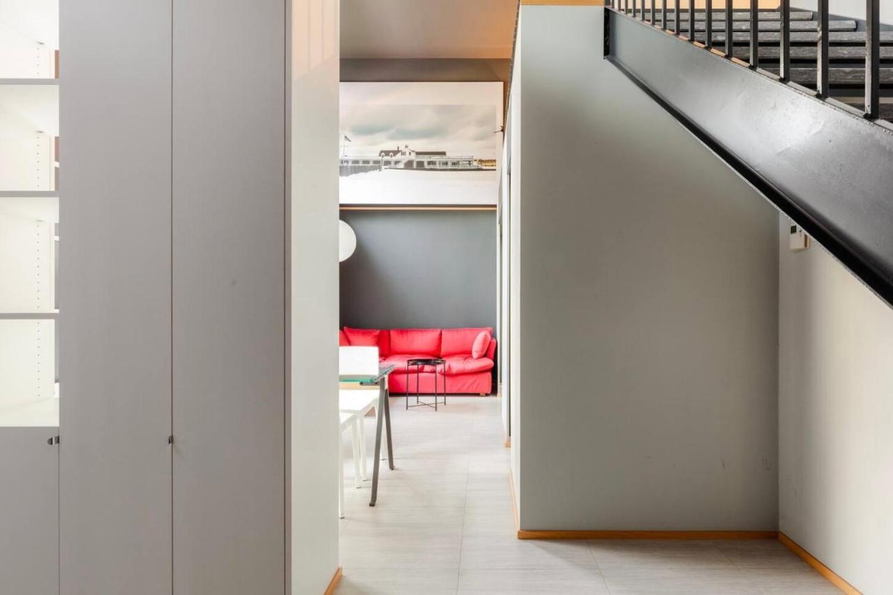 Design Spacious Loft In Navigli - Hosted By Sweetstay 米兰 外观 照片